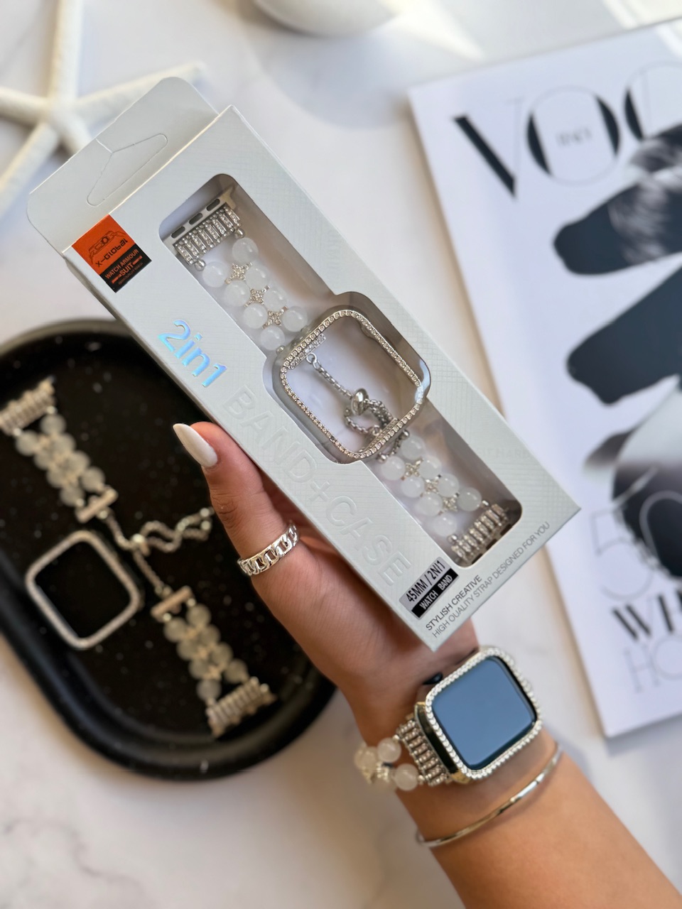 e36df4.jpeg بند اپل واچ Shell Diamond همراه با گارد نگین دار (کدw5039) - تصویر 1