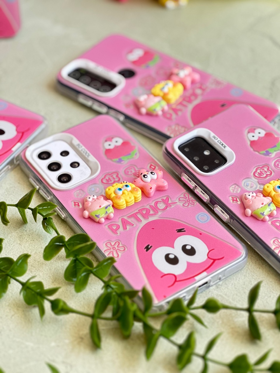 f1f252.jpeg قاب پاتریک برجسته SoCool (کدC1833) - تصویر 1