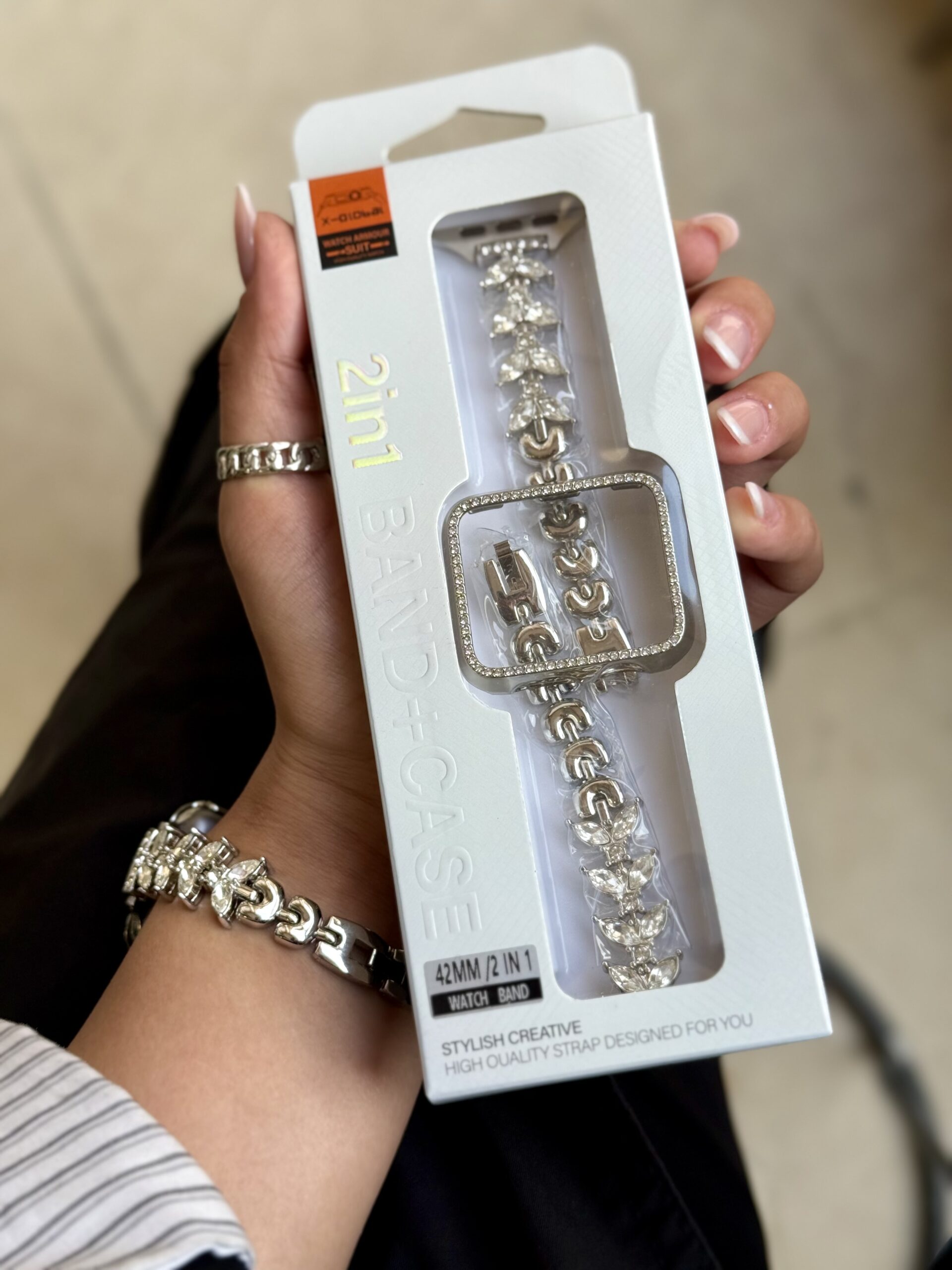 4a0d4b.jpeg بند اپل واچ Diamond leaf bracelet با گارد نگینی (کدw5072) - تصویر 1