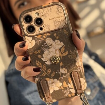 قاب موبایل آیفون گل فلاور کرم فندقی + بند چرمی ست
