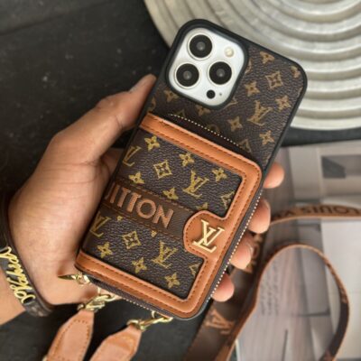 قاب موبایل آیفون لویی ویتون بگی والت جاکارتی